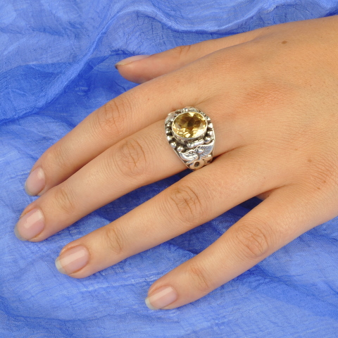 тибетское серебряное кольцо с секретом, кольцо с цитрином, этнические украшения, древние украшения, тибетские украшенияк