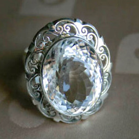 непальский серебряный перстень с горным хрусталем