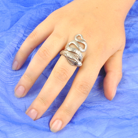 серебряное кольцо змейка, кольцо змея, кольцо в виде змеи, кольцо в виде кобры, серебряное кольцо талисман, кольцо с ониксом, серебряное кольцо ручной работы, индийское кольцо, непальское серебро, этнические украшения, этнические кольца  