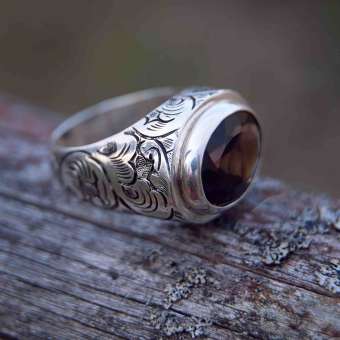Перстень с раухтопазом "Чинтамани"