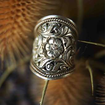 Серебряное кольцо "Пушпатани"