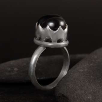 Перстень с черным ониксом "Мечтание"