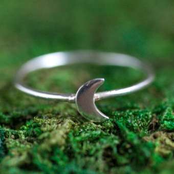 Серебряное кольцо "Лунная фаза"